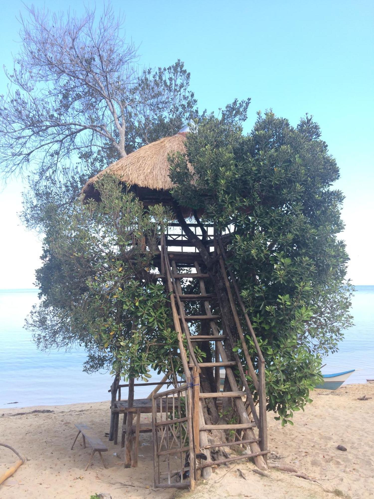 בוסואנגה Seafront Cottage Ocam Ocam Beach מראה חיצוני תמונה