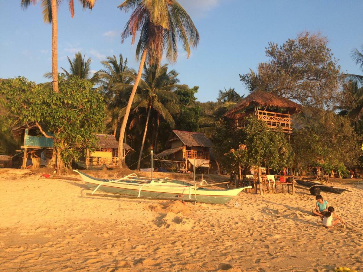 בוסואנגה Seafront Cottage Ocam Ocam Beach מראה חיצוני תמונה